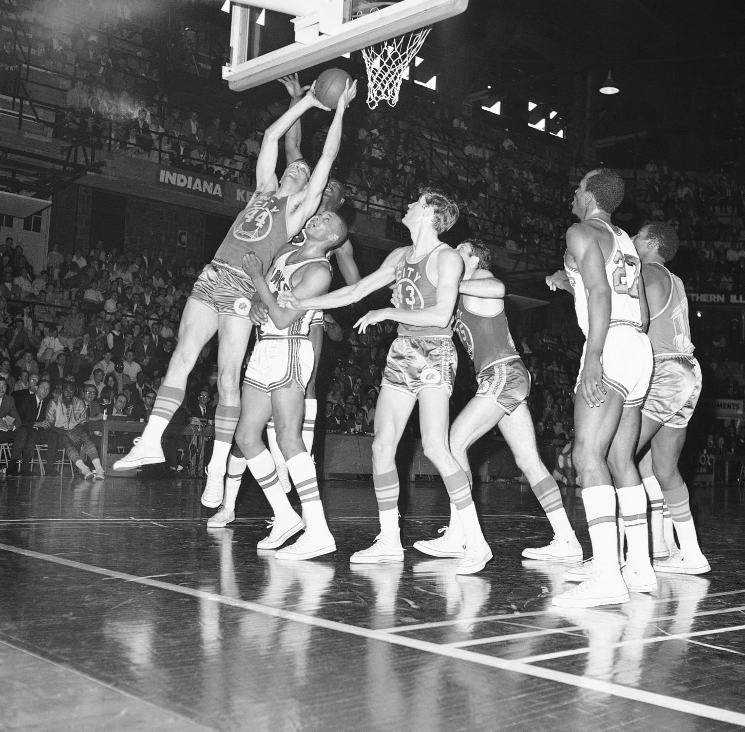 Basketball Pro Games 1968  St. Louis   vs   San Francisco